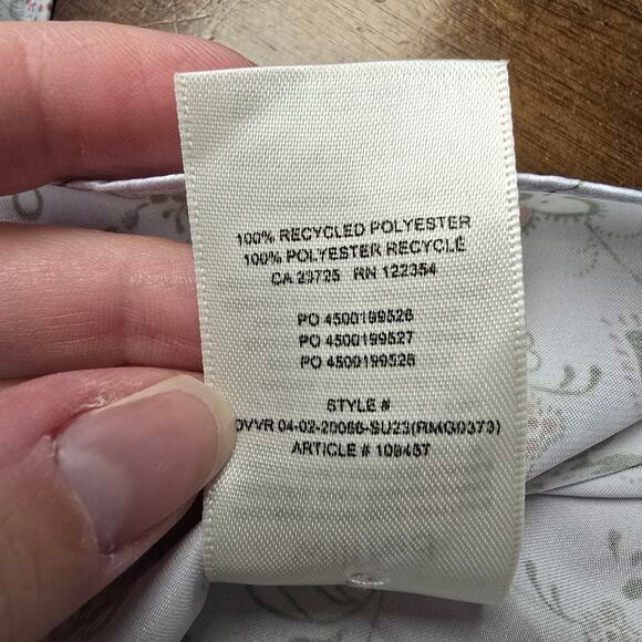 NWT NEW Women's Wilfred Silky Feel Paisley Lavender Button Down Blouse | Size XS - Picture 9 of 10